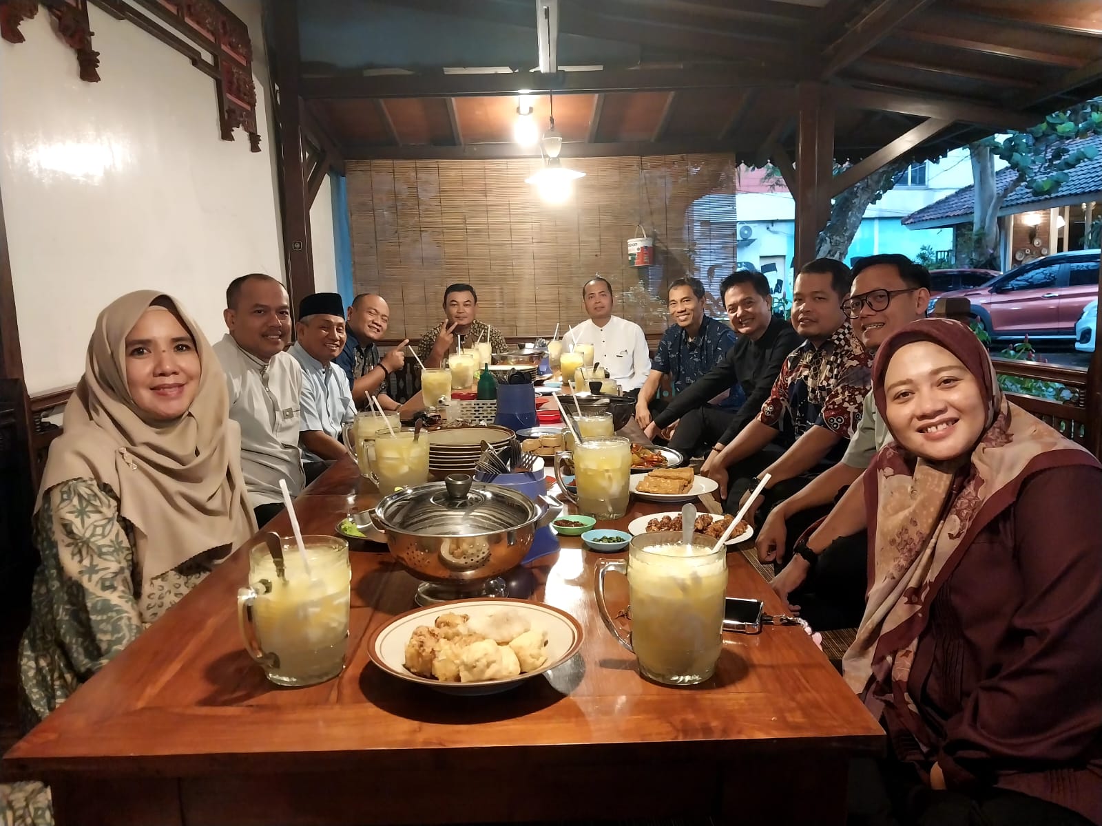 Pererat Silaturahmi, Koperasi Karyawan Al-Azhar BSD Gelar Buka Puasa Bersama.